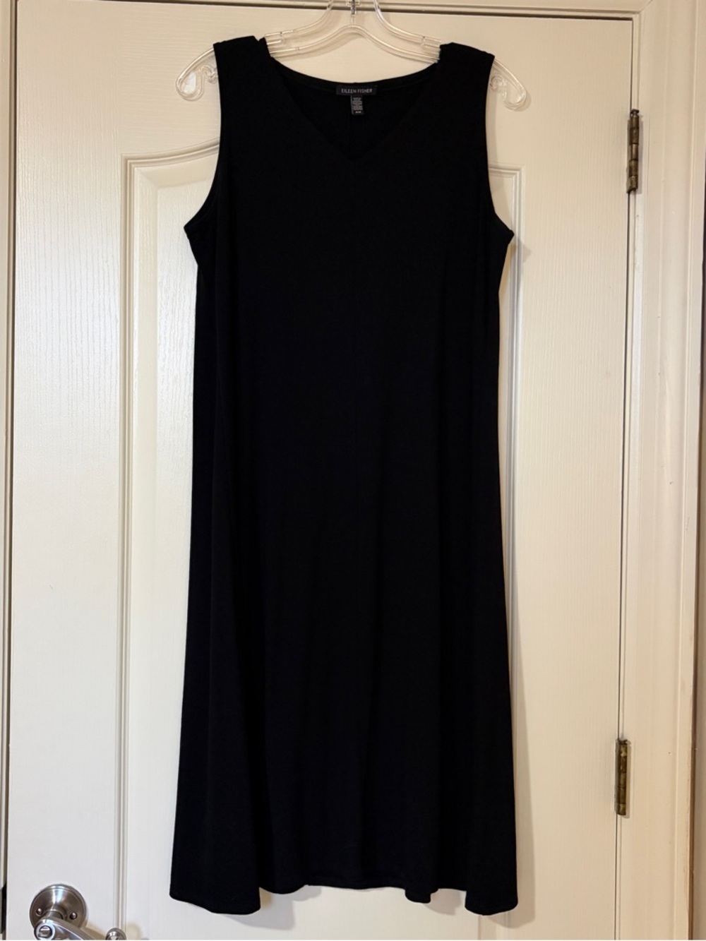 Eileen Fisher Black V-Neck Sleeveless Midi Dress